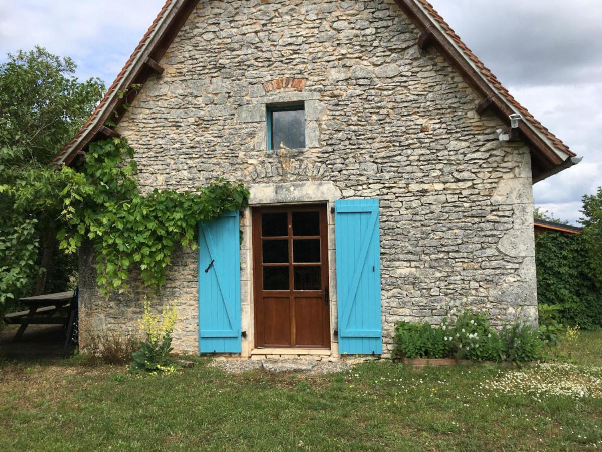 Le Chant Du Coq Lacave  Luaran gambar